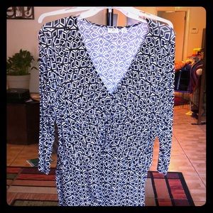 Cato W18/20 flowy, top w/ asymmetrical designs